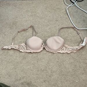 Chantelle 32a bra  